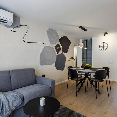 Apartman Izis Centar Pule Pula Exterior foto