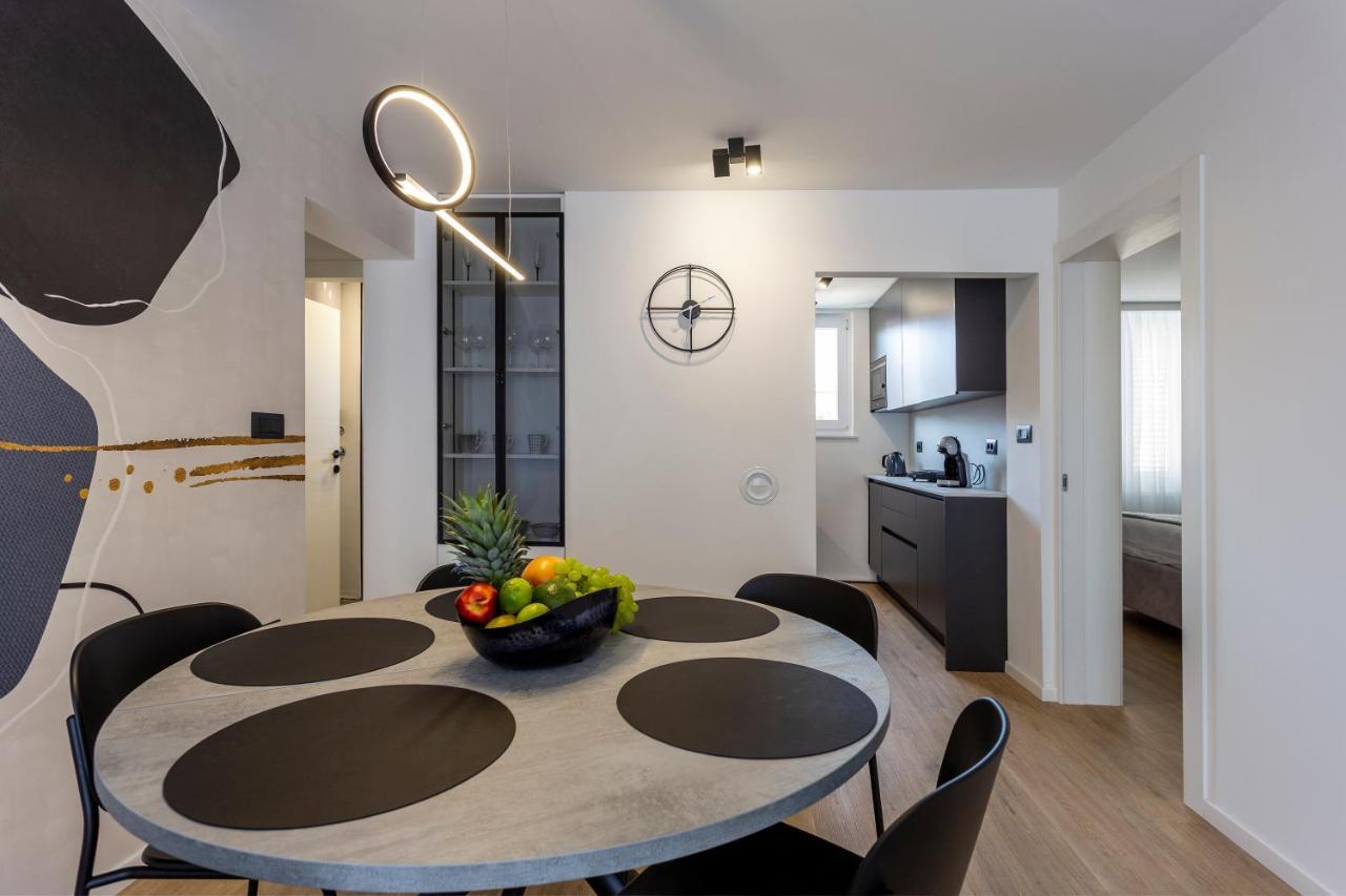 Apartman Izis Centar Pule Pula Exterior foto