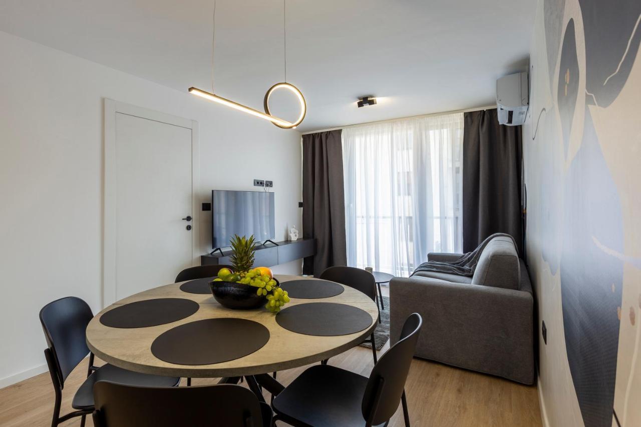 Apartman Izis Centar Pule Pula Exterior foto